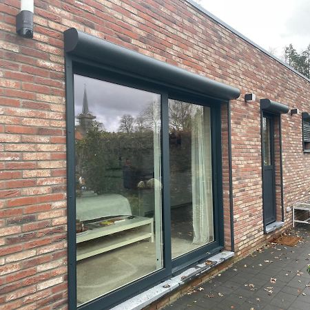 Prachtig Guesthouse Met Gratis Parkeren Maasmechelen Extérieur photo
